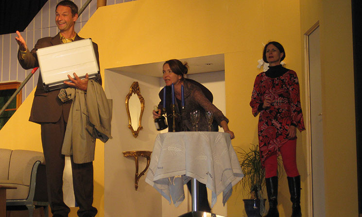 Theater Drami Nüeri