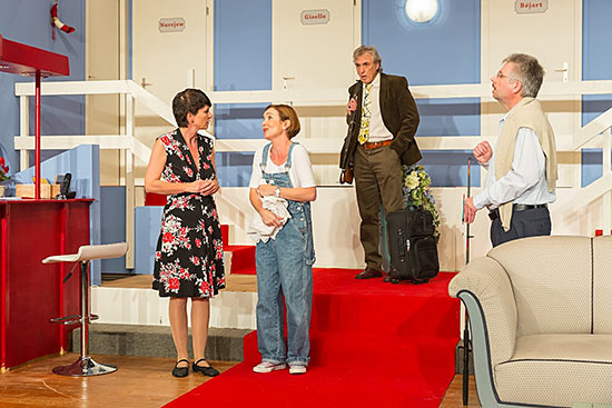 Theater Drami Nüeri Zimmer mit Ussicht